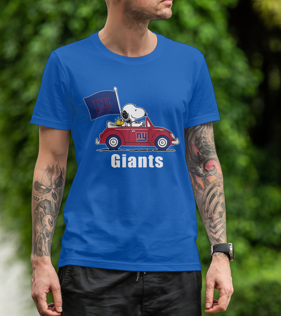 New York Giants Snoopy Driving With Woodstock And Flag T-Shirt