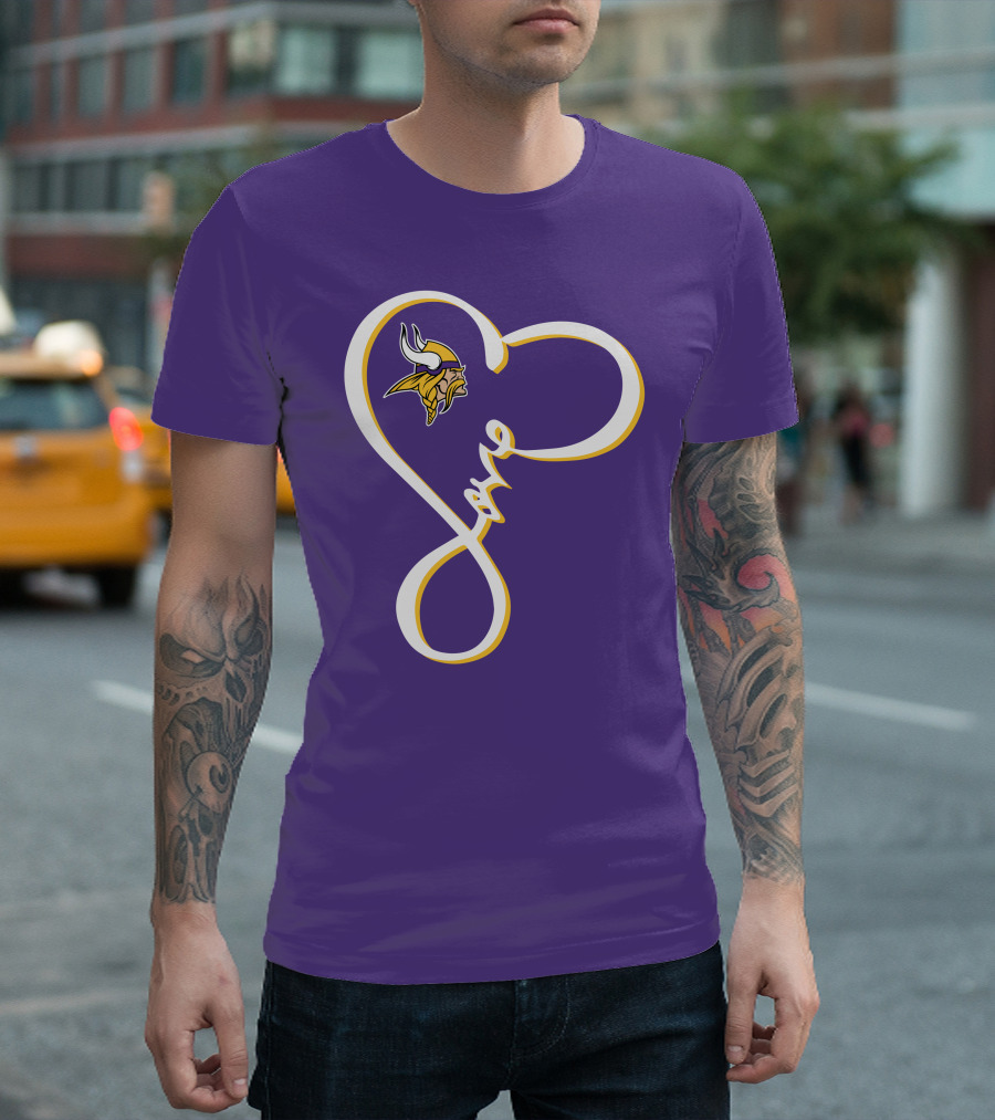 Love Minnesota Vikings Heart T-Shirt