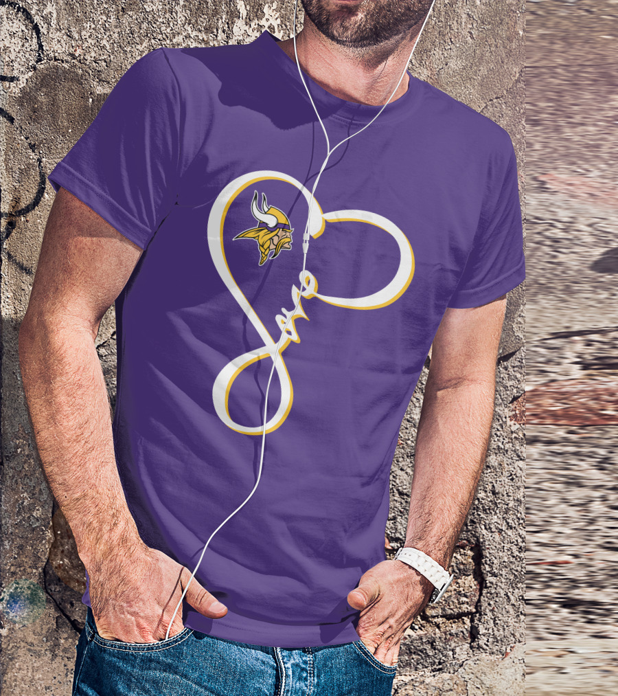 Love Minnesota Vikings Heart T-Shirt