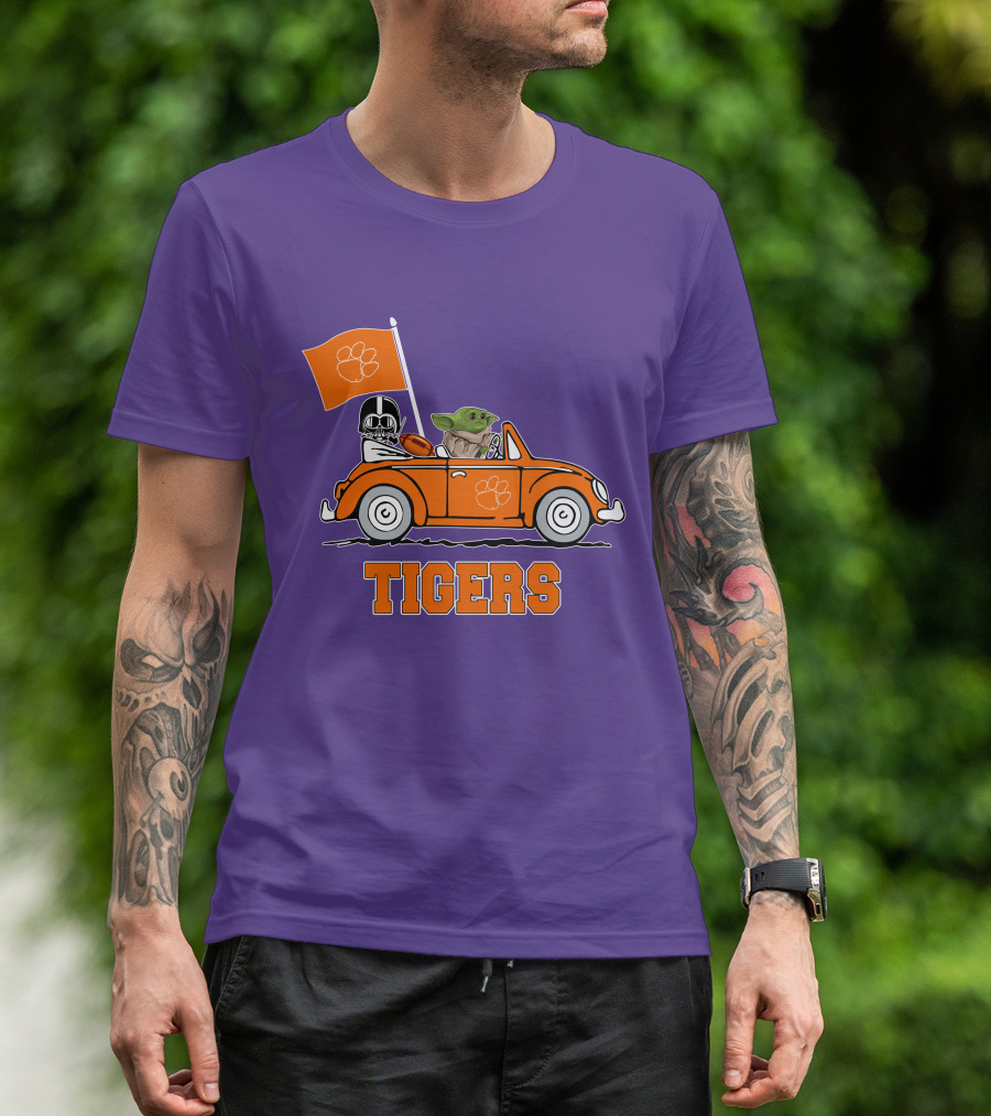 Clemson Tigers Darth Vader Baby Yoda Driving Star Wars Football Car T-Shirt