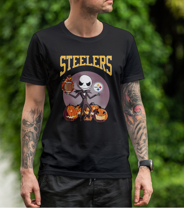 Steelers Jack Skellington Holding Football With Pumpkins And Pittsburgh Steelers T-Shirt