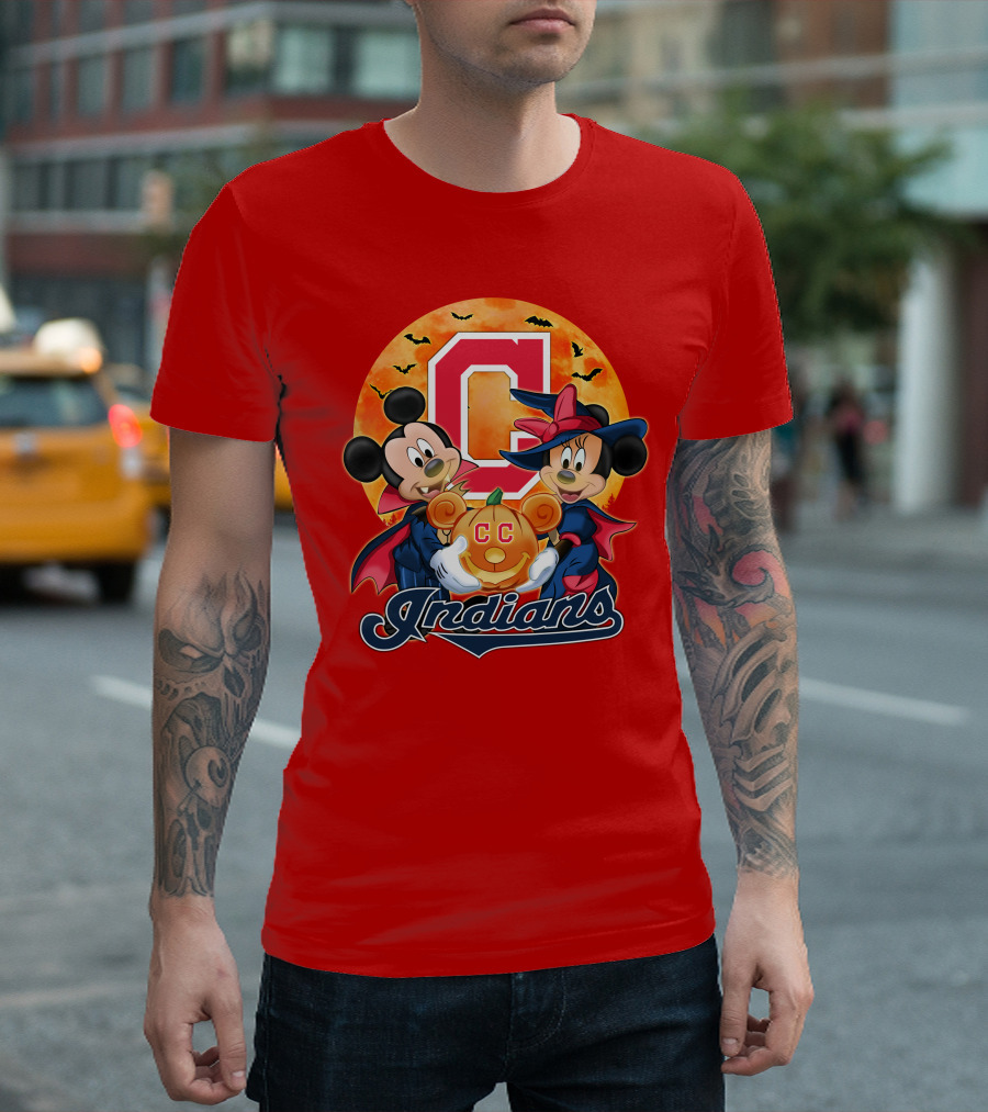 Cleveland Indians Mickey Mouse Minnie Mouse Halloween C Logo Pumpkin T-Shirt