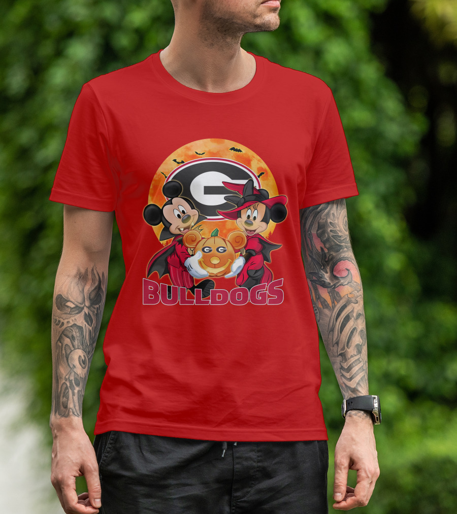 Georgia Bulldogs Mickey And Minnie Mouse Halloween Pumpkin T-Shirt