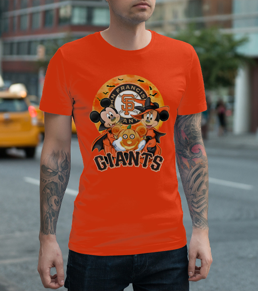San Francisco Giants Halloween Mickey Mouse Minnie Mouse Pumpkin T-Shirt