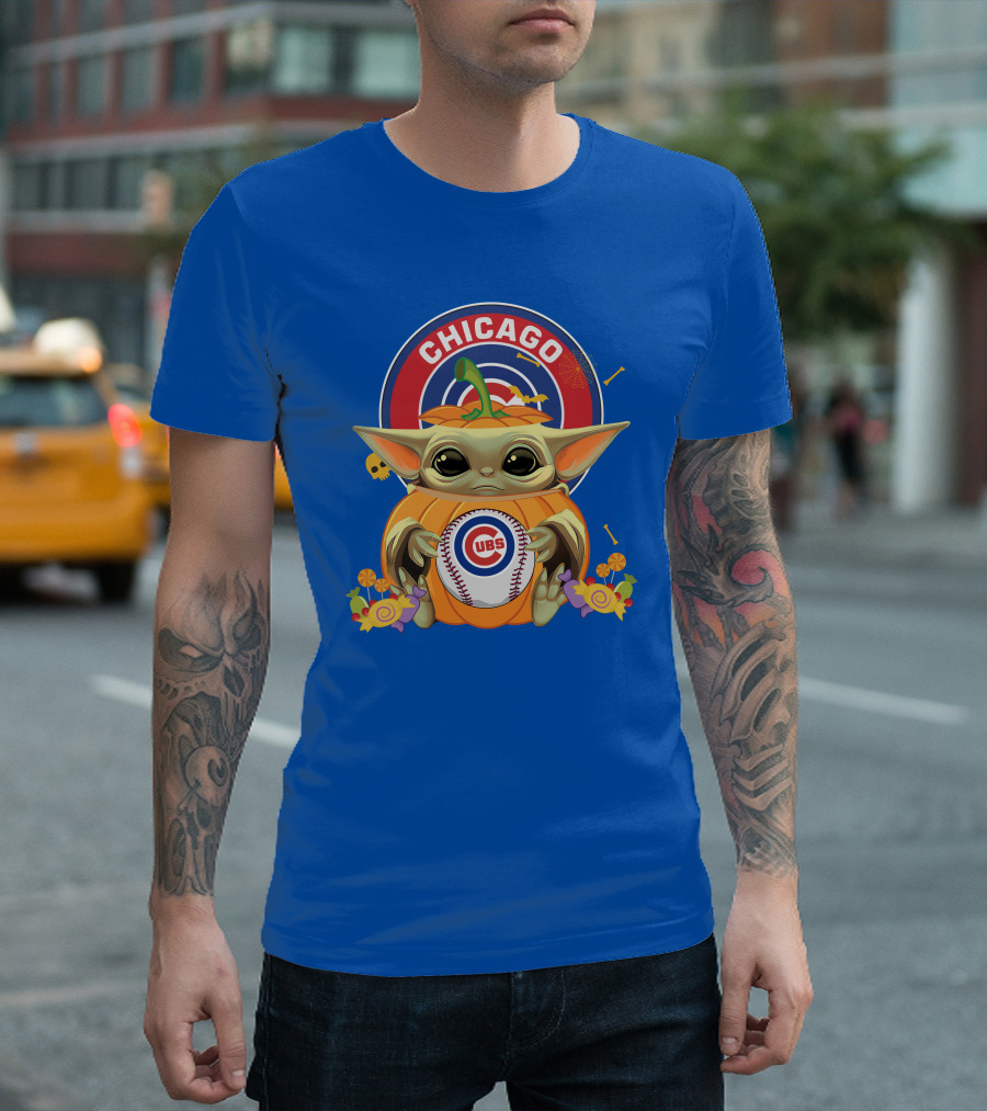 Halloween Pumpkin Baby Yoda Chicago Cubs Baseball Theme T-Shirt