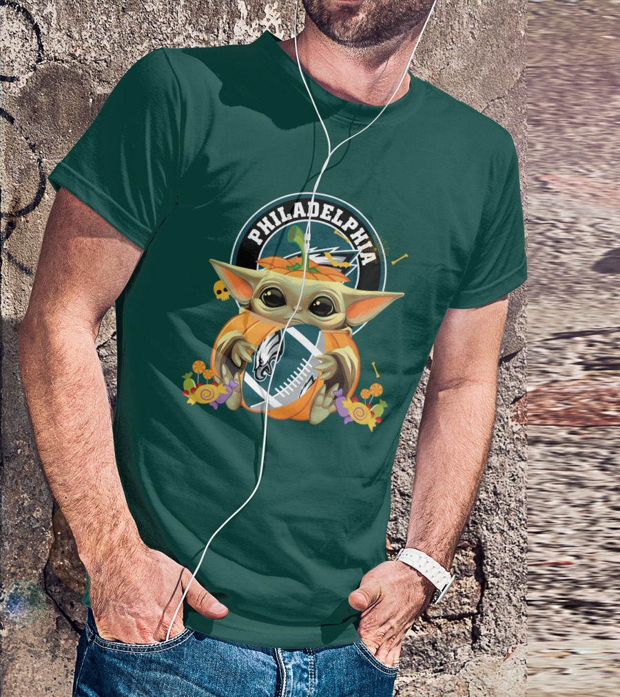 Halloween Pumpkin Baby Yoda Holding Philadelphia Eagles Football T-Shirt