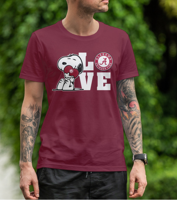 Snoopy Love Alabama Crimson Tide Football T-Shirt