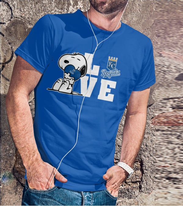 Snoopy Love Kc Royals With Heart T-Shirt