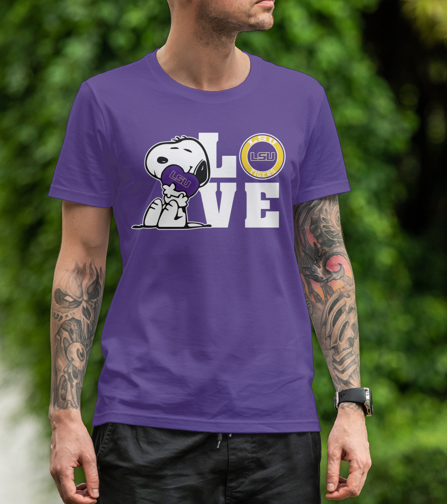 Snoopy Love LSU Tigers LSU T-Shirt