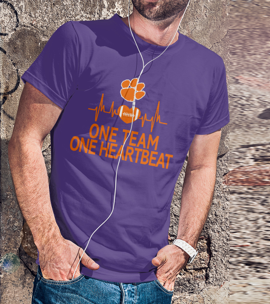 Clemson Tigers One Team One Heartbeat Football Paw Print Heartbeat T-Shirt
