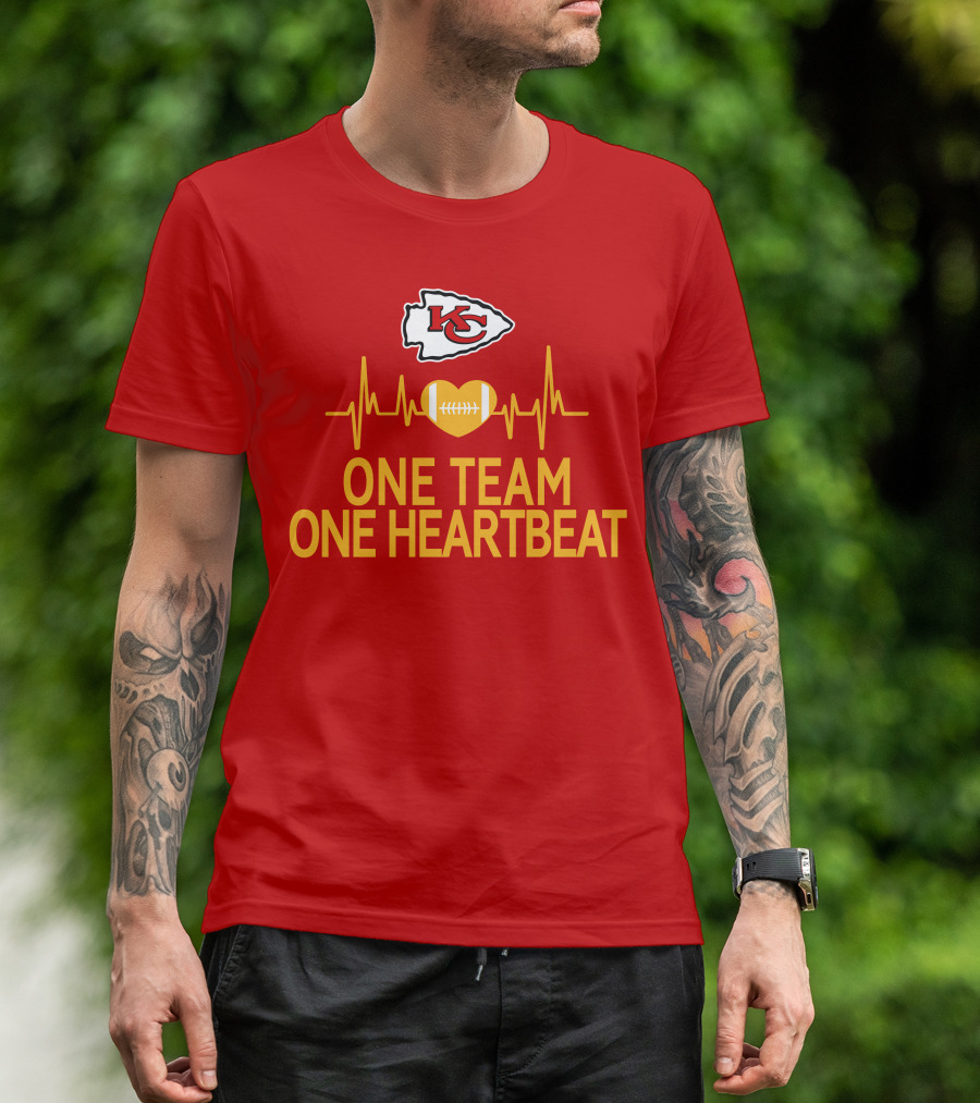 Kansas City Chiefs KC Logo Heartbeat Football One Team One Heartbeat T-Shirt
