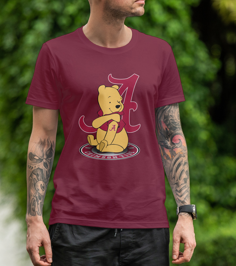 Alabama Crimson Tide Pooh Bear Sitting With Crimson T-Shirt