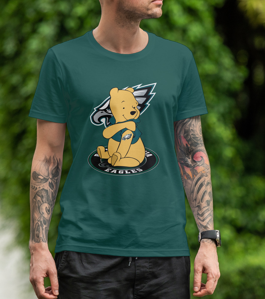 Philadelphia Eagles Winnie The Pooh Sitting In Front Of Team T-Shirt