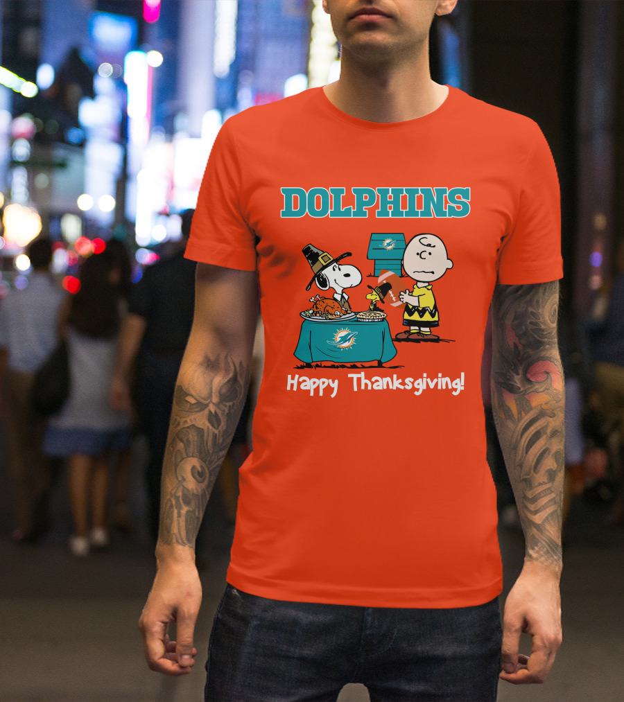Dolphins Snoopy Charlie Brown Happy Thanksgiving Miami T-Shirt