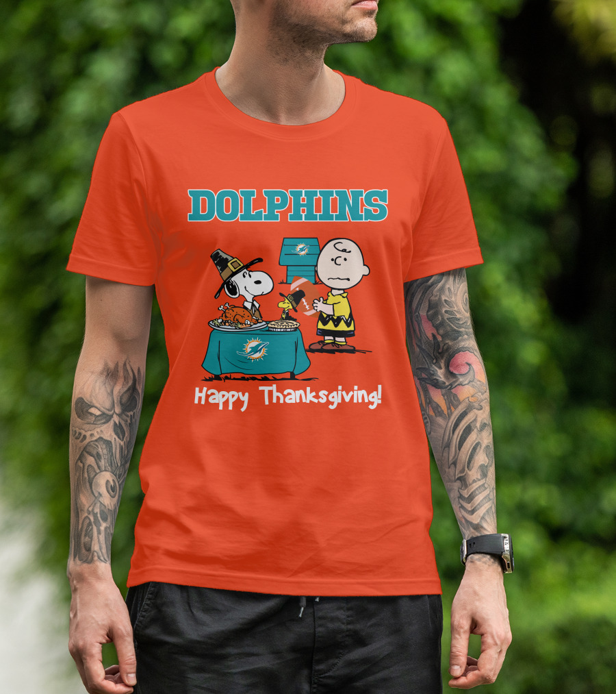 Dolphins Snoopy Charlie Brown Happy Thanksgiving Miami T-Shirt