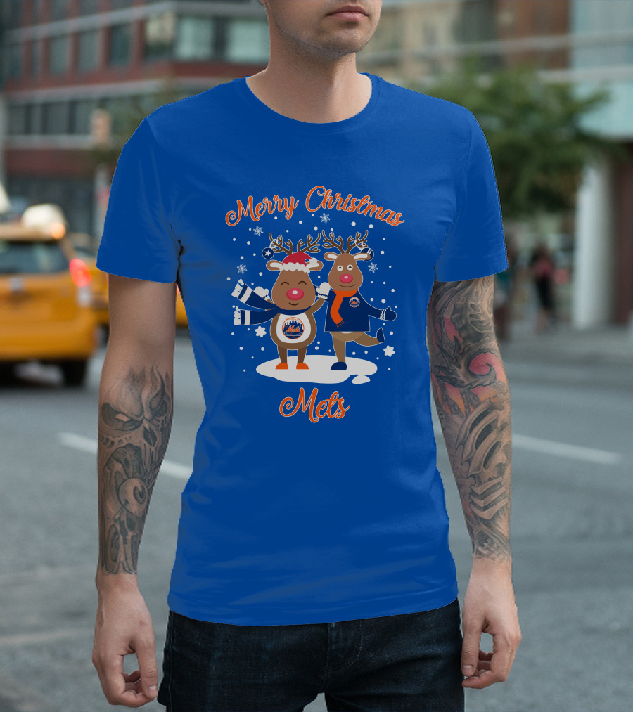 Merry Christmas Mets Reindeer Snowflakes Fun T-Shirt