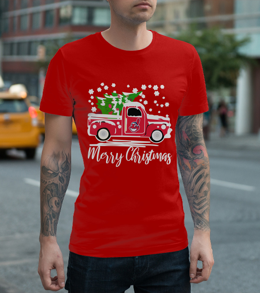 Merry Christmas Cleveland Indians Vintage Car With Tree T-Shirt
