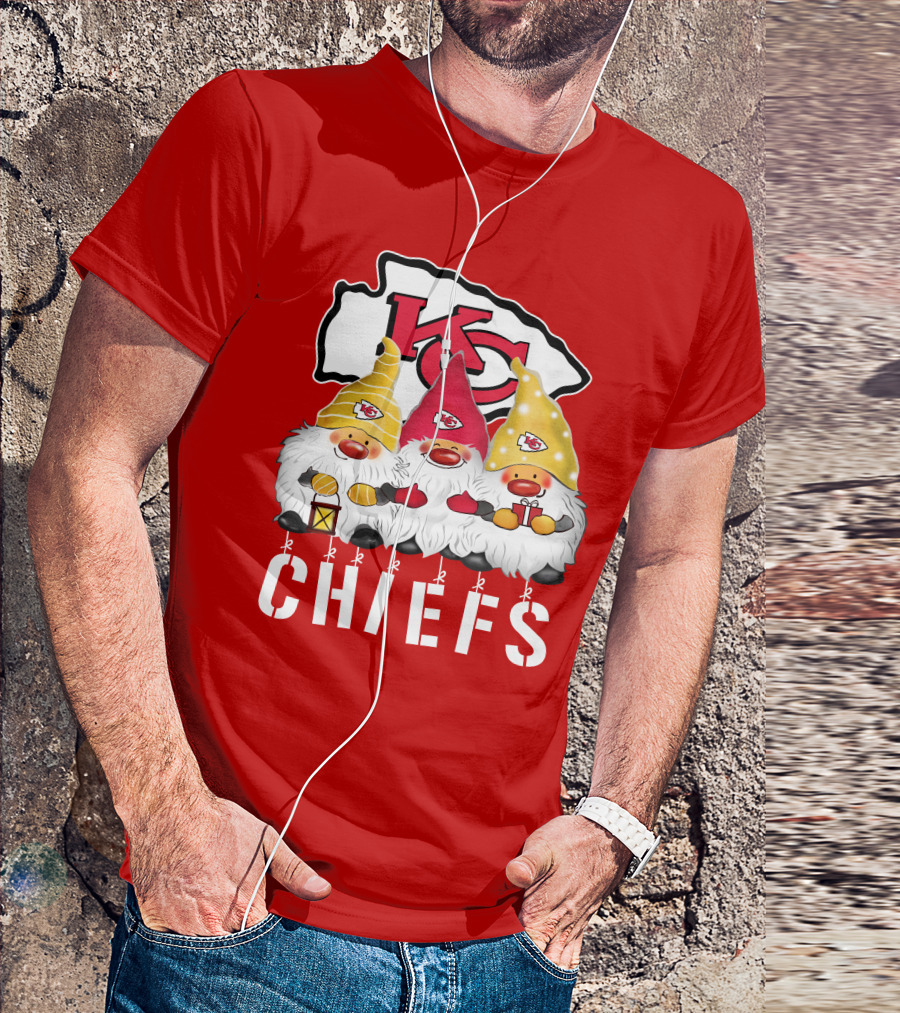 Kansas City Chiefs Merry Christmas Happy Holidays Gnomes T-Shirt