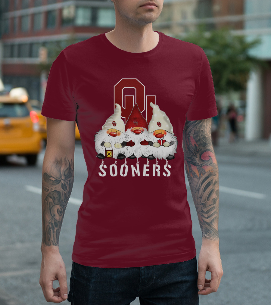 Oklahoma Sooners Christmas Gnomes Happy Holidays T-Shirt