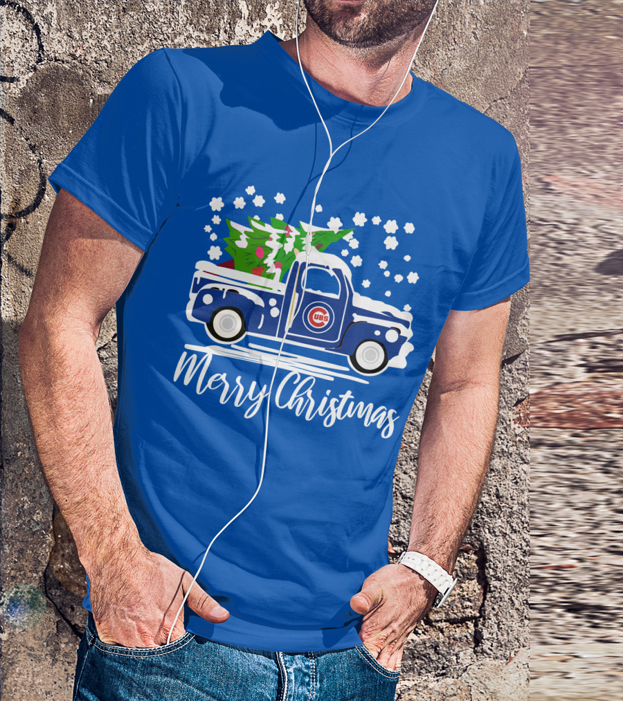 Chicago Cubs Merry Christmas Vintage Truck With Snow And Tree T-Shirt