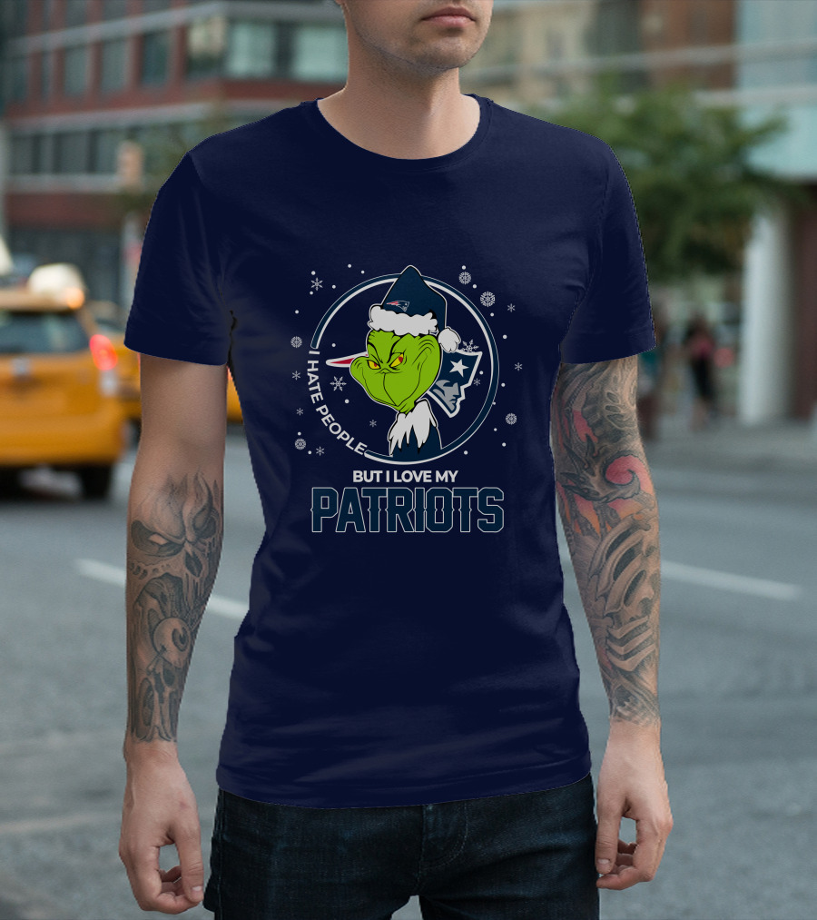 Christmas Grinch I Hate People But I Love My Patriots T-Shirt