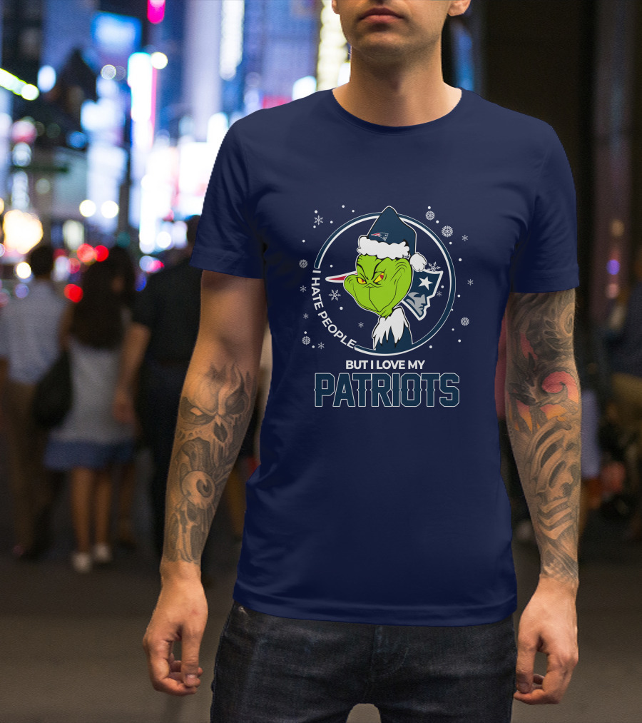 Christmas Grinch I Hate People But I Love My Patriots T-Shirt