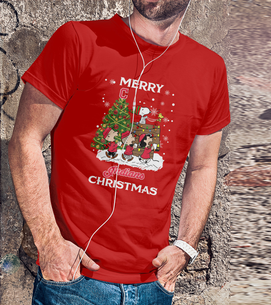 Merry Christmas Indians Snoopy Peanuts Tree Celebration T-Shirt
