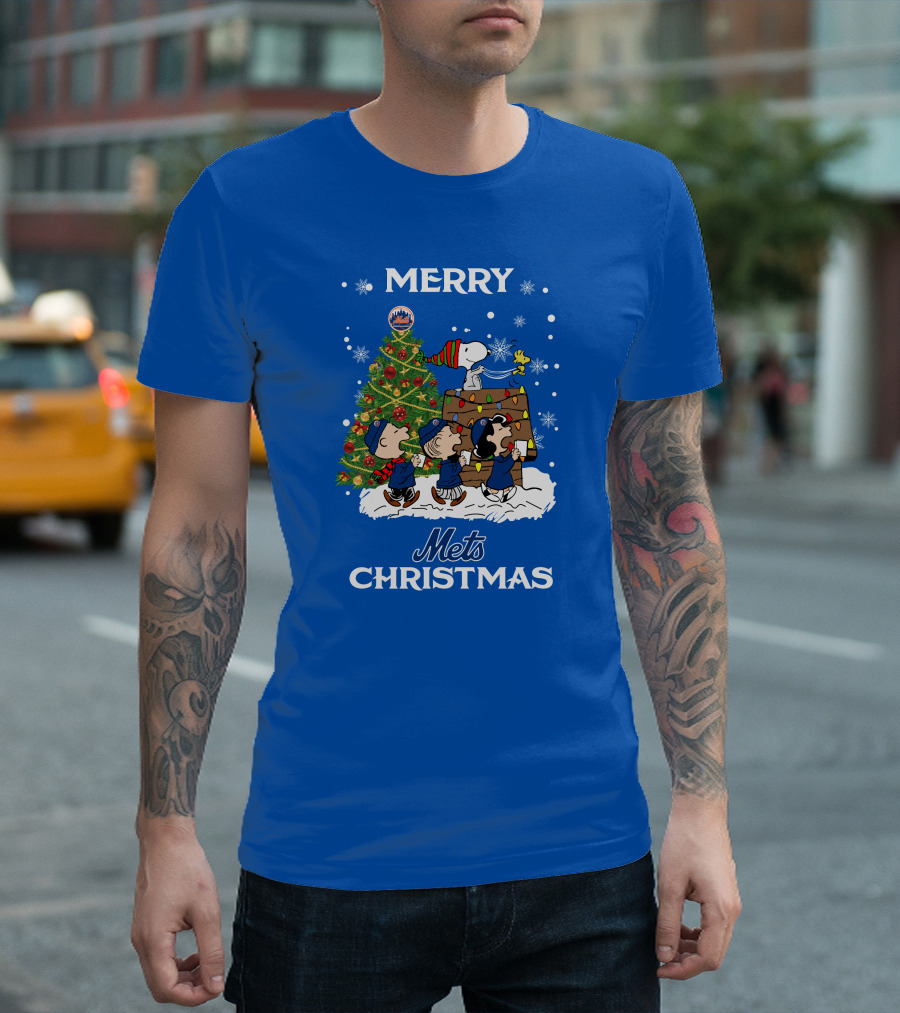 Merry Mets Christmas New York Mets Peanuts Tree Snoopy Woodstock T-Shirt