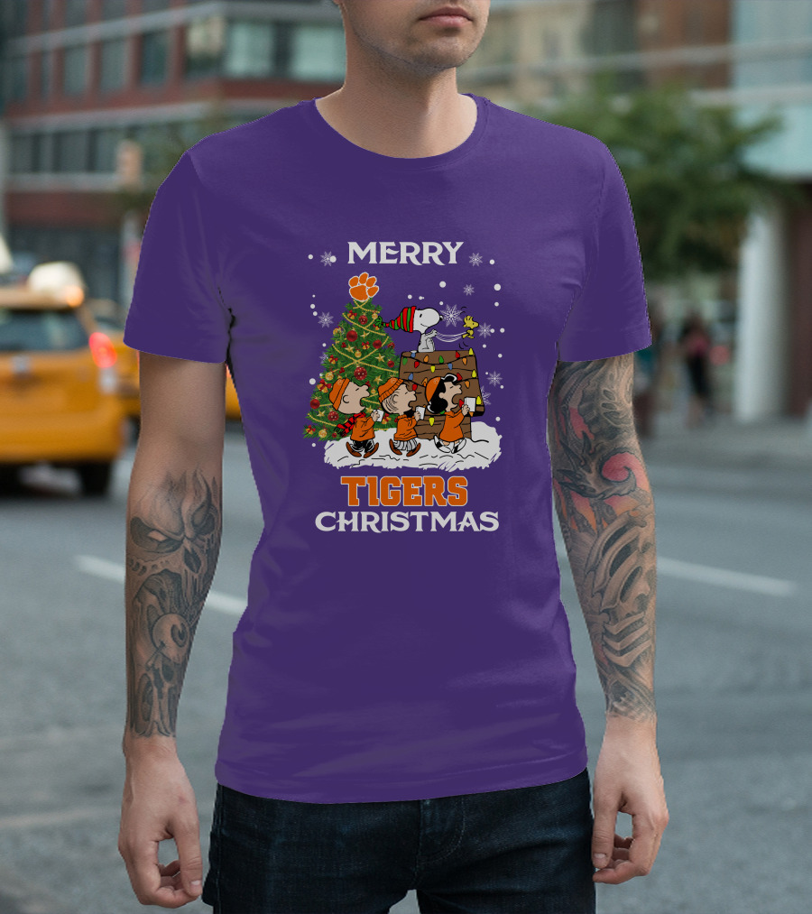 Merry Tigers Christmas Clemson The Peanut Christmas Tree T-Shirt