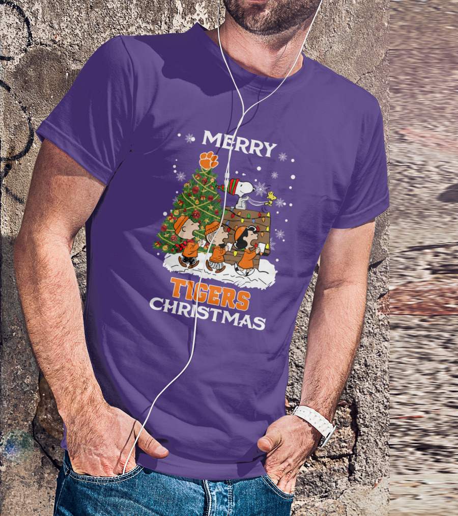 Merry Tigers Christmas Clemson The Peanut Christmas Tree T-Shirt