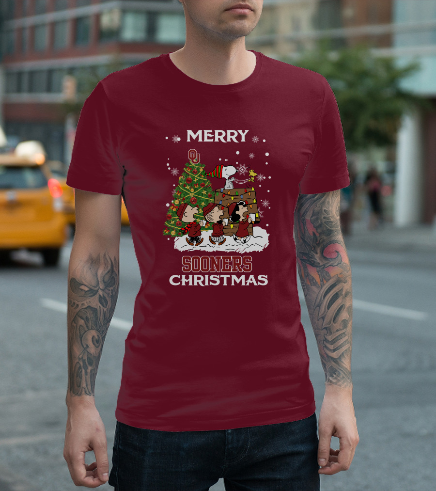 Merry Christmas Snoopy Oklahoma Sooners Christmas Tree Peanuts T-Shirt