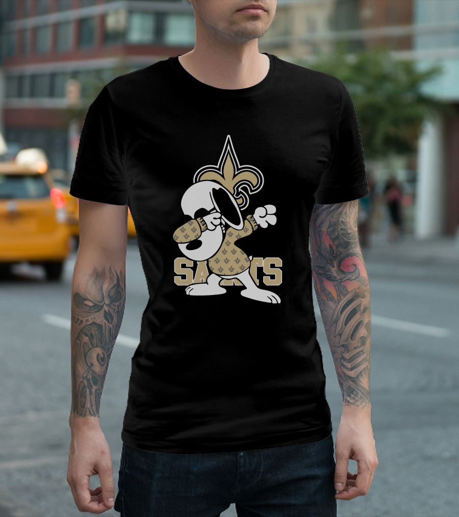 New Orleans Saints Snoopy Fleur-de-Lis Dabbing Saints T-Shirt