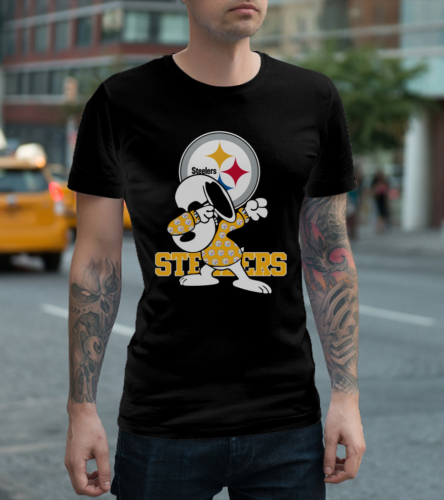 Pittsburgh Steelers Snoopy Dabbing Fan T-Shirt