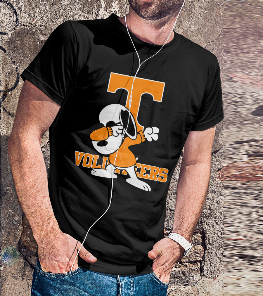 Tennessee Volunteers Snoopy Dabbing T-Shirt