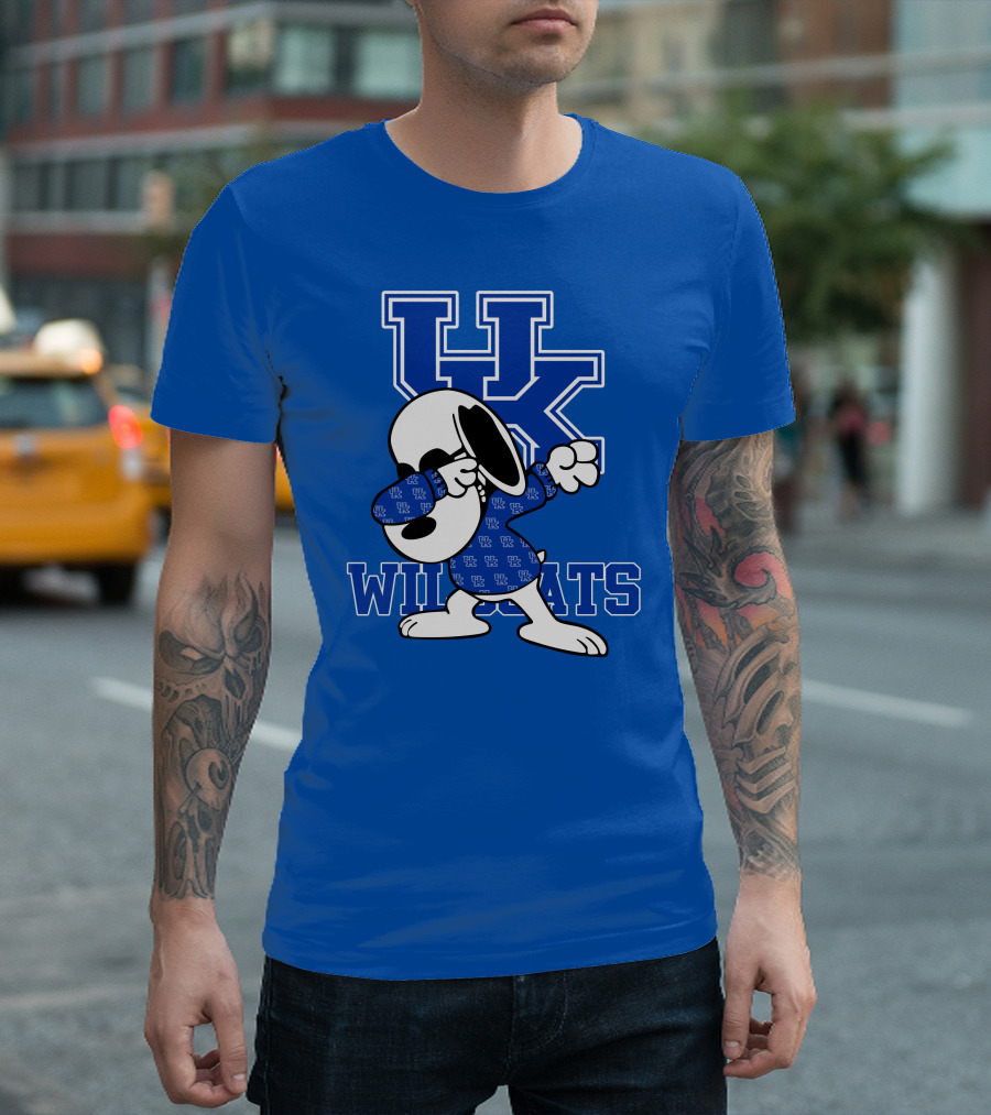 Kentucky Wildcats UK Snoopy Dabbing Basketball T-Shirt