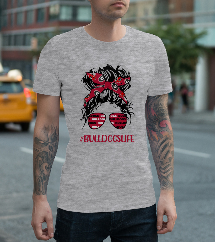 BULLDOGSLIFE Georgia Bulldogs Messy Bun Headband Glasses Girl T-Shirt