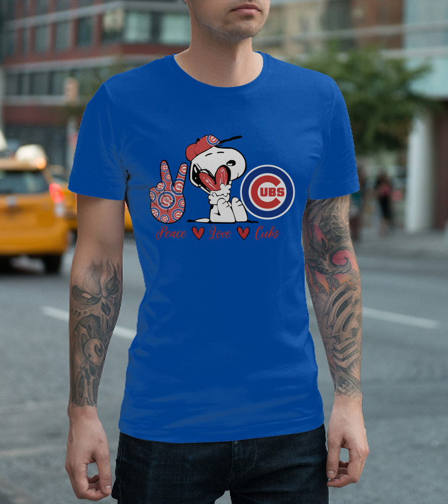 Peace Love Cubs Snoopy Chicago Cubs Baseball T-Shirt