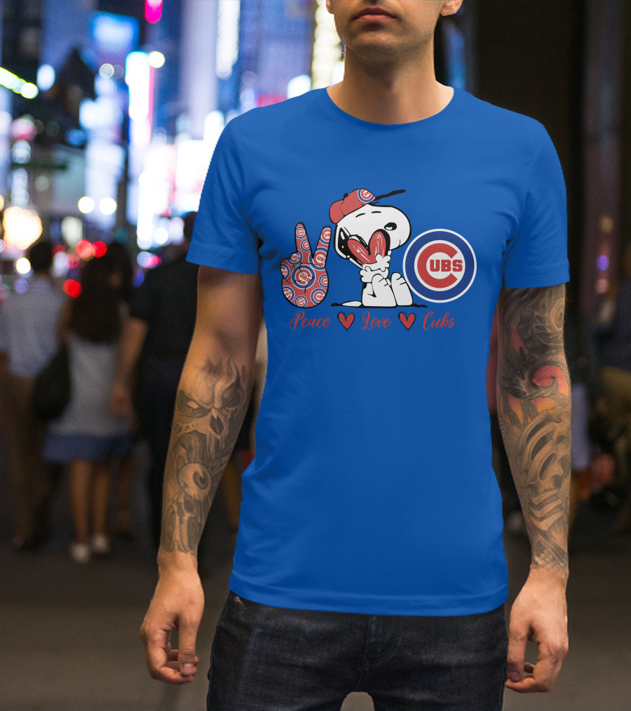 Peace Love Cubs Snoopy Chicago Cubs Baseball T-Shirt