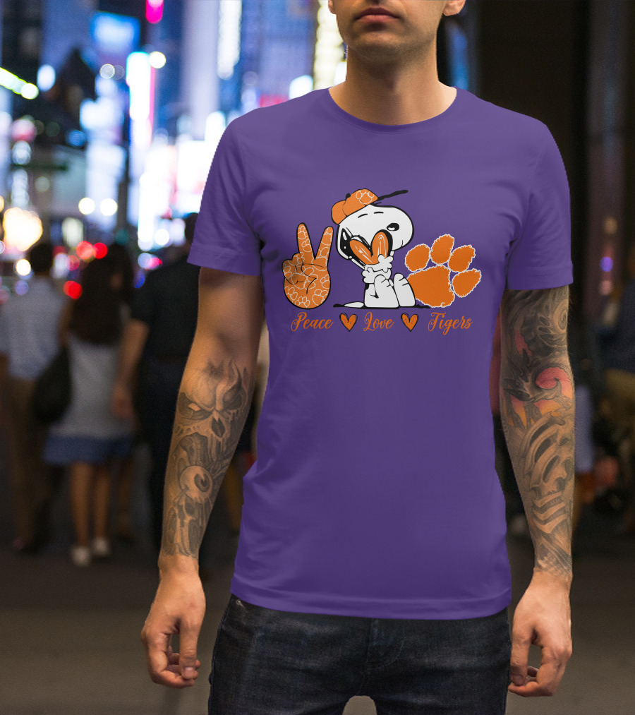 Peace Love Clemson Tigers Snoopy With Paw Print And Heart Icons T-Shirt