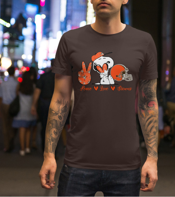 Peace Love Browns Snoopy Cleveland Browns Helmet T-Shirt