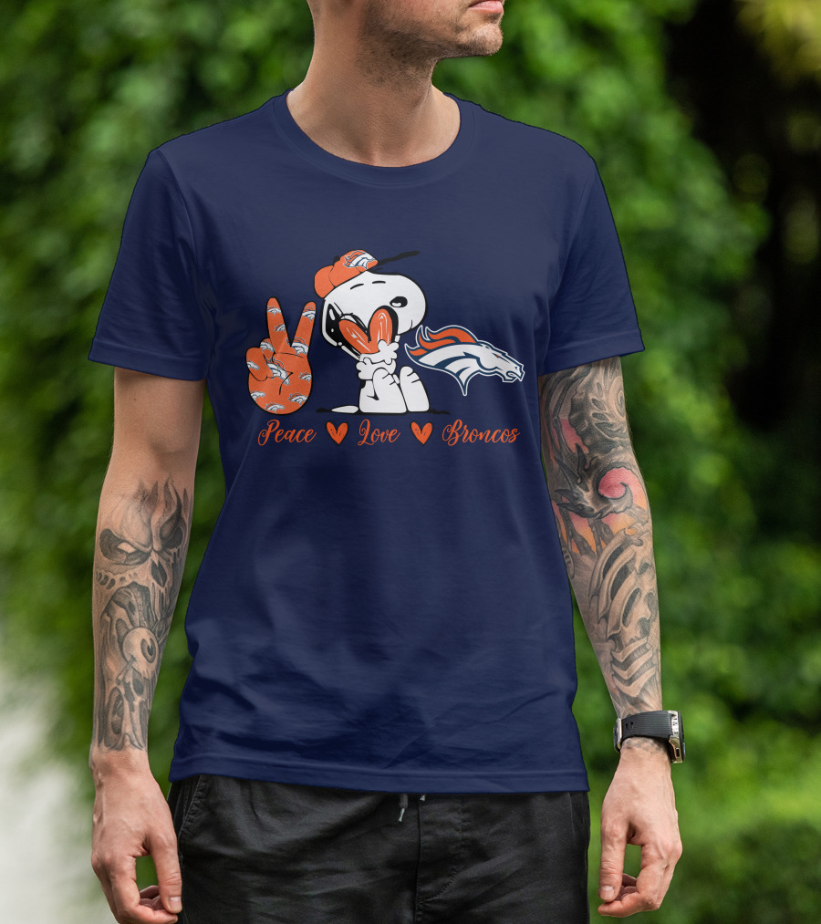 Peace Love Denver Broncos Snoopy Embrace T-Shirt