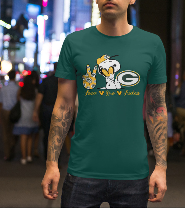 Peace Love Packers Snoopy Green Bay Packers T-Shirt