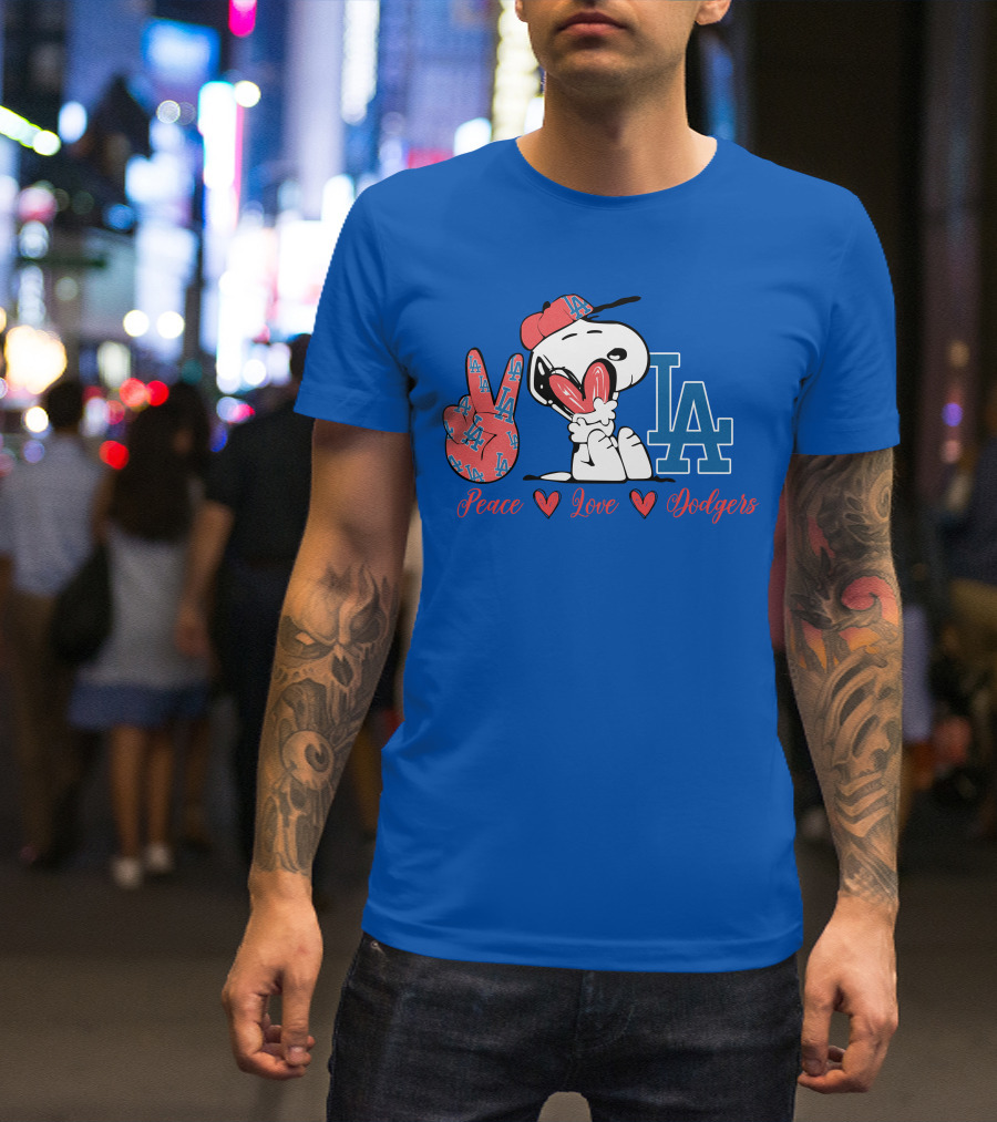 Peace Love Los Angeles Dodgers Snoopy La T-Shirt