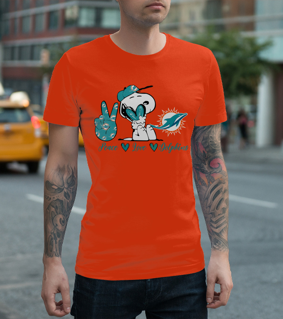 Peace Love Miami Dolphins Snoopy Fan T-Shirt