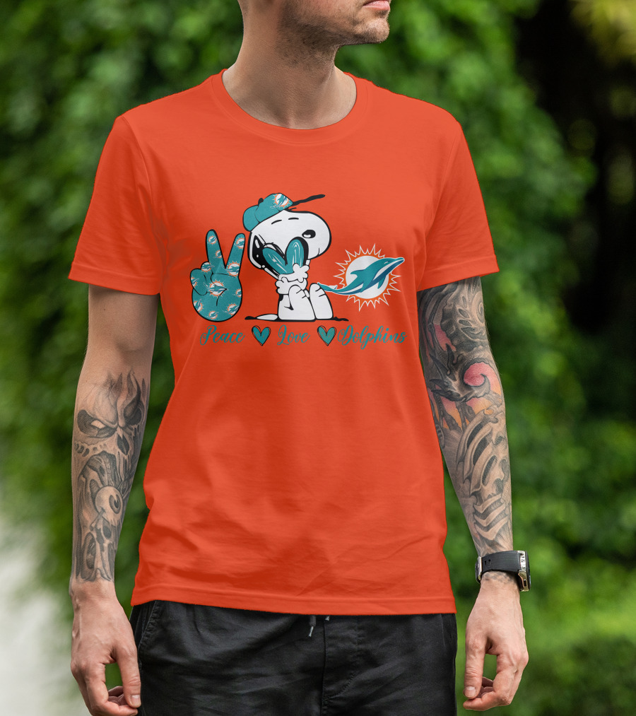 Peace Love Miami Dolphins Snoopy Fan T-Shirt