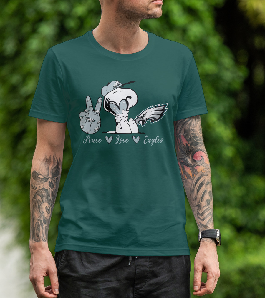 Peace Love Snoopy Philadelphia Eagles T-Shirt