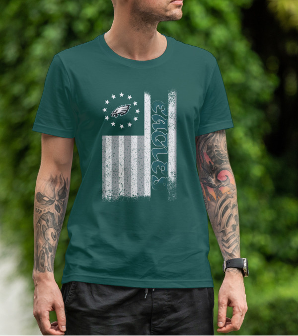 Philadelphia Eagles Stars And Stripes American Flag T-Shirt