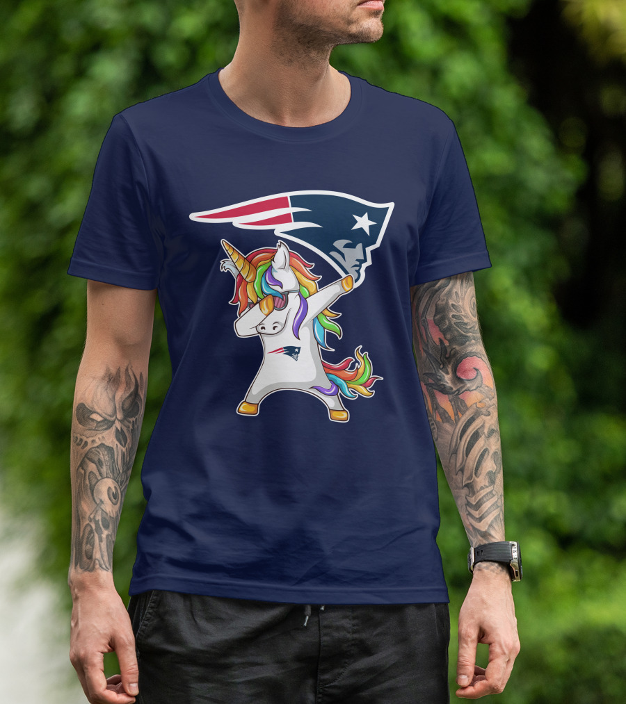 New England Patriots Unicorn Dabbing Rainbow Mane NFL T-Shirt