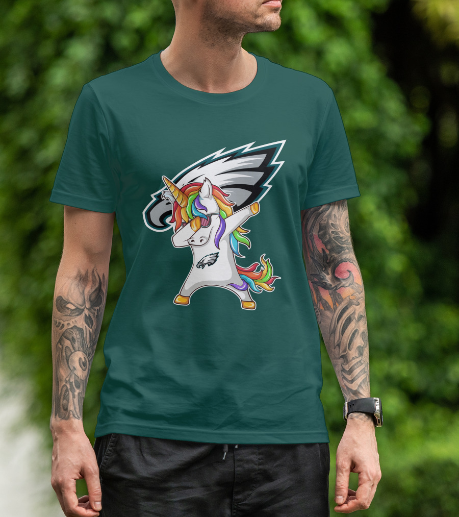 Philadelphia Eagles Unicorn Dabbing Rainbow Mane T-Shirt