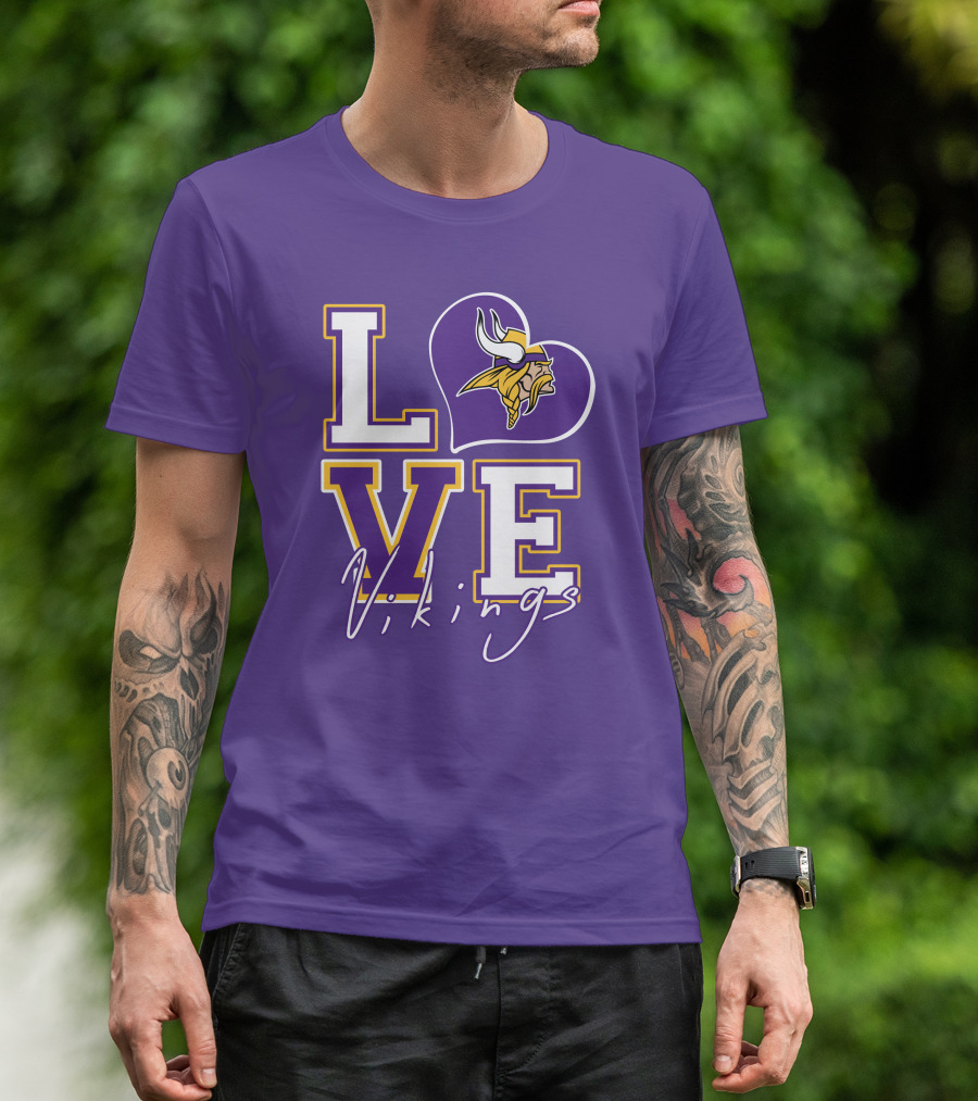 Love Minnesota Vikings Heart T-Shirt